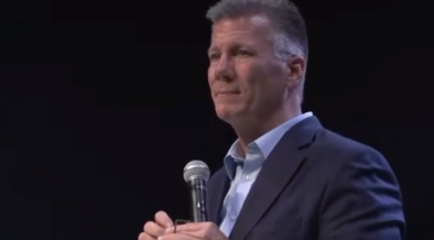 Pastor Continues to Preach with Revoked License: Shares Pulpit with the Organization that Charged Him for Sexual Misconduct