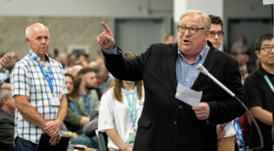 Rick Warren Campaigns for Southern Baptist Reinstatement of Saddleback Church