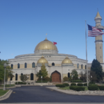 How Should Christians Respond to Muslim Neighbors?